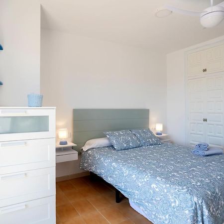 Bonita Casa Adosada Con Jardin Privado Y Piscina Comunitaria Калея де Парафругел Екстериор снимка