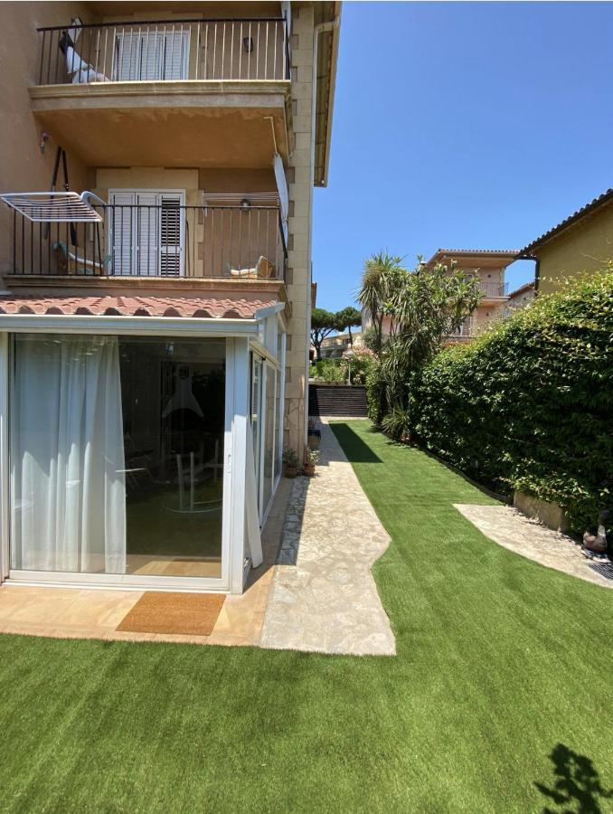 Bonita Casa Adosada Con Jardin Privado Y Piscina Comunitaria Калея де Парафругел Екстериор снимка