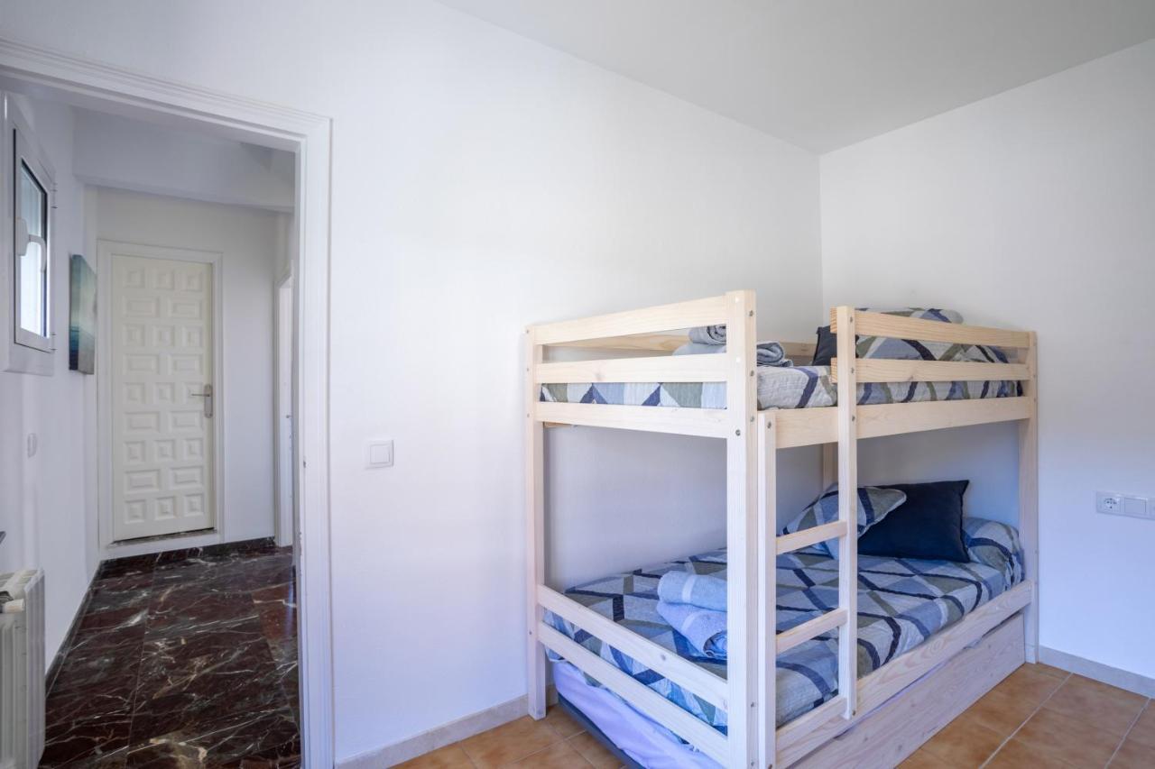 Bonita Casa Adosada Con Jardin Privado Y Piscina Comunitaria Калея де Парафругел Екстериор снимка