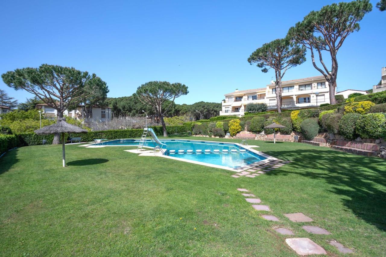Bonita Casa Adosada Con Jardin Privado Y Piscina Comunitaria Калея де Парафругел Екстериор снимка