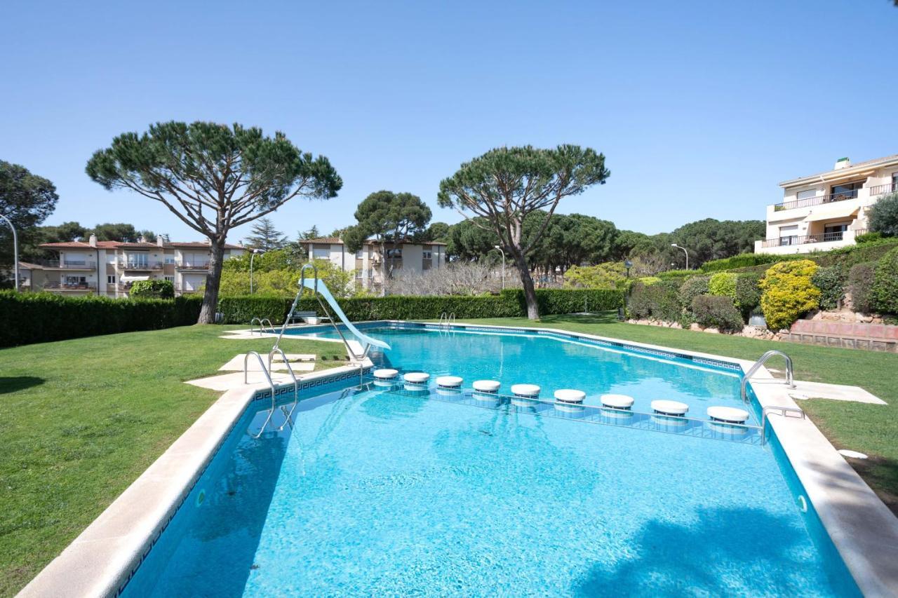 Bonita Casa Adosada Con Jardin Privado Y Piscina Comunitaria Калея де Парафругел Екстериор снимка