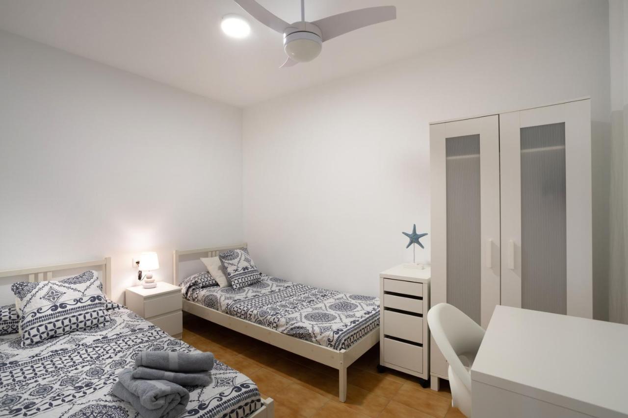 Bonita Casa Adosada Con Jardin Privado Y Piscina Comunitaria Калея де Парафругел Екстериор снимка