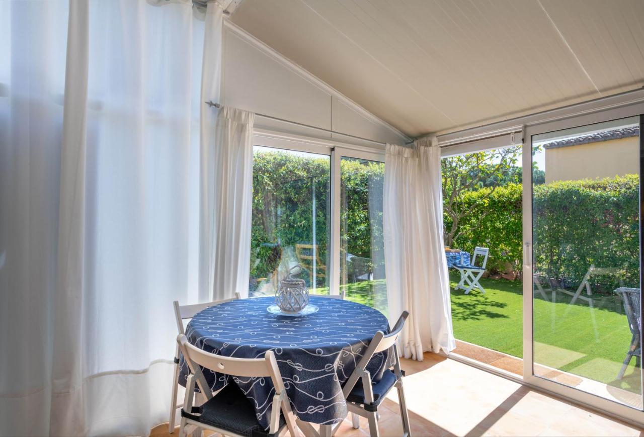 Bonita Casa Adosada Con Jardin Privado Y Piscina Comunitaria Калея де Парафругел Екстериор снимка