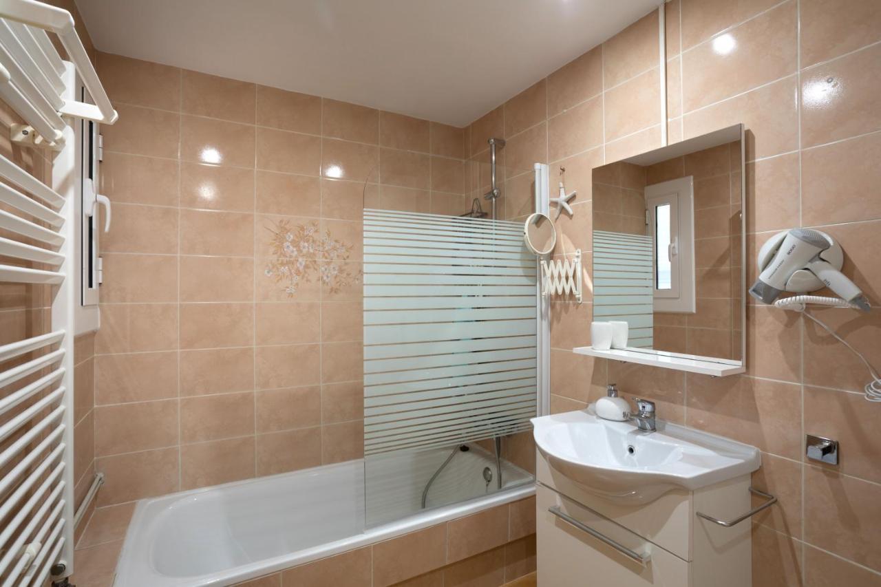 Bonita Casa Adosada Con Jardin Privado Y Piscina Comunitaria Калея де Парафругел Екстериор снимка
